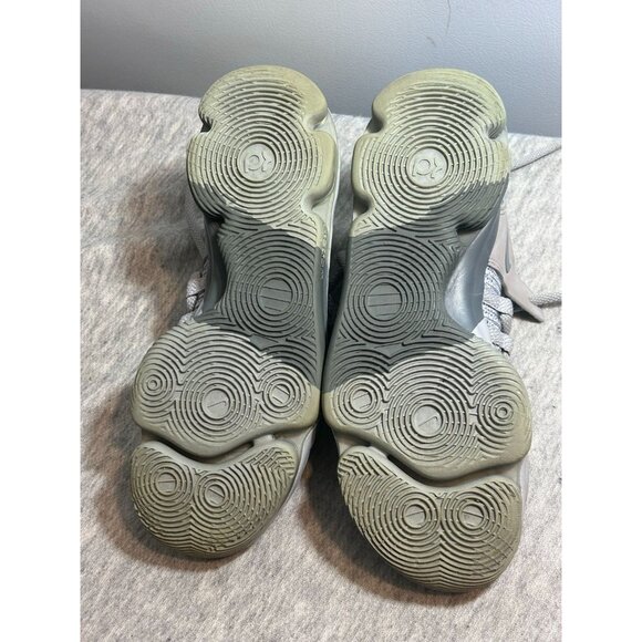Nike KD 10 Basketball Shoes Men's Size 6Y Lace up High Top Sneakers Wolf Gray - Picture 6 of 8